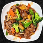 Best Beef with Seasonal Vegetables in Manchester, IA